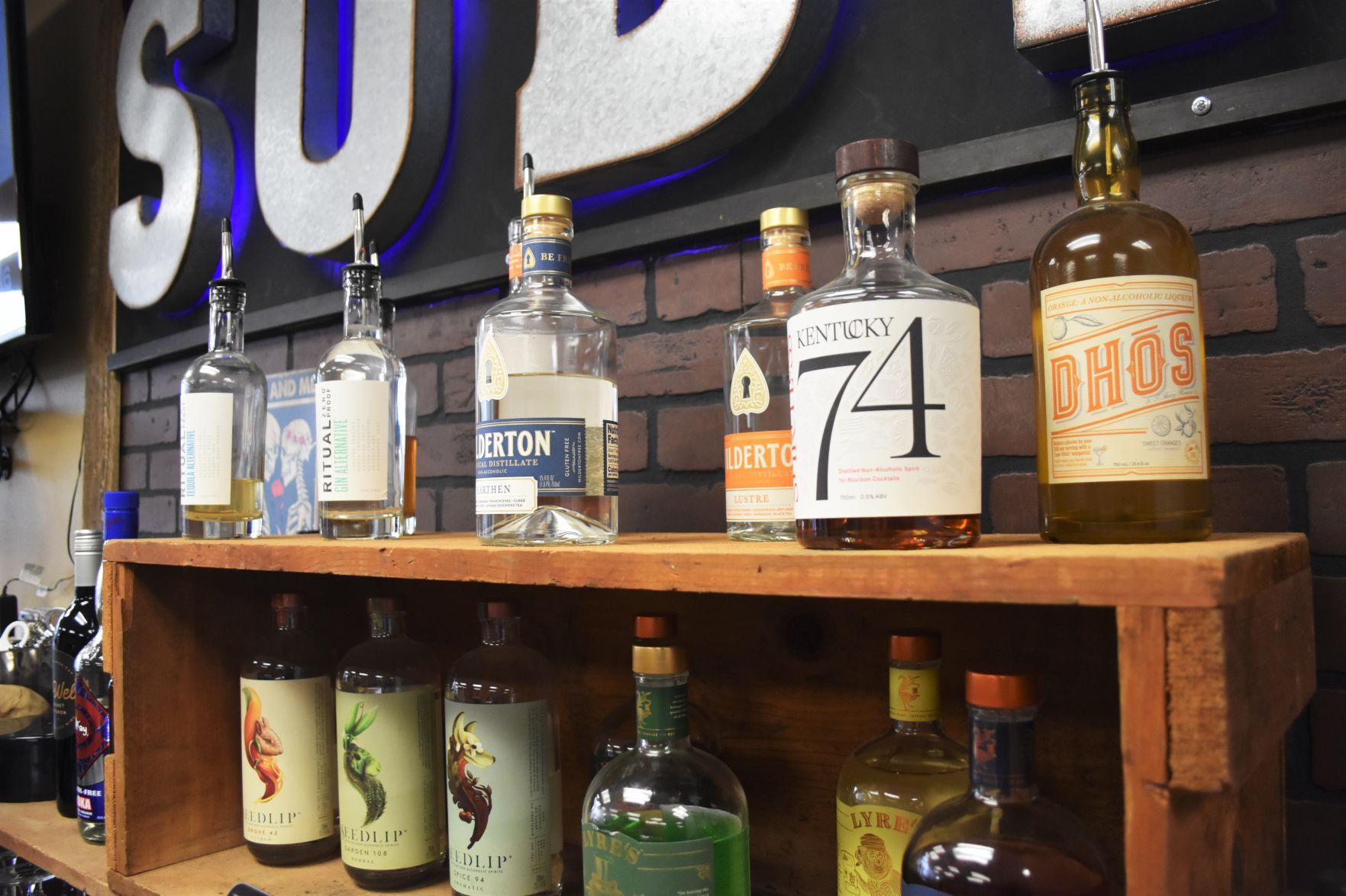 Non-alcoholic bottles